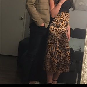 Silky leopard print skirt